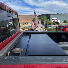 JYINCPED weather-resistant cap designed for farm and commercial tanks
