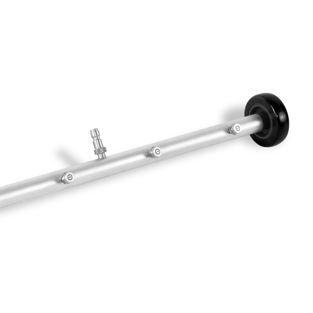 Powerful cleaning performance at up to 4,000 PSI and 2.5 GPM for tough buildup.