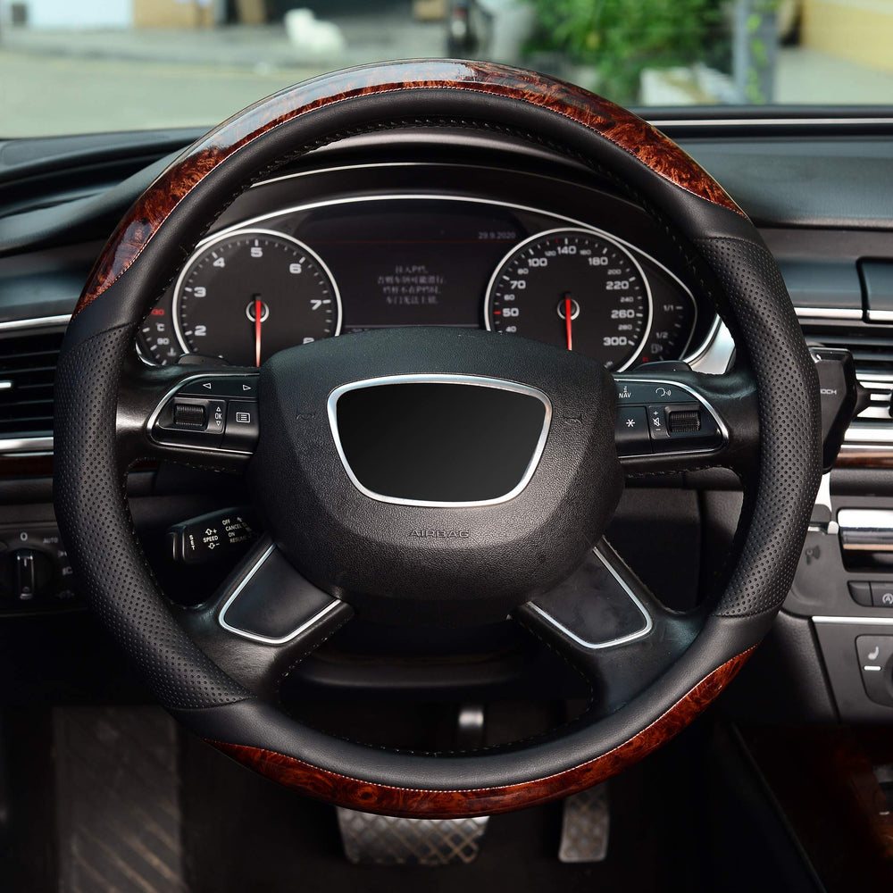 KAFEEK wood grain steering wheel cover close-up texture adds durable comfort.
