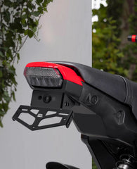 KEMIMOTO Grom rubber cable ring protects wiring and prevents scratches.