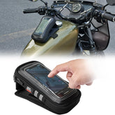 KEMIMOTO magnetic phone bag mounted on fuel tank for secure navigation.