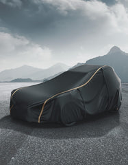 All-weather protection demo with rooftop Slingshot accessories.