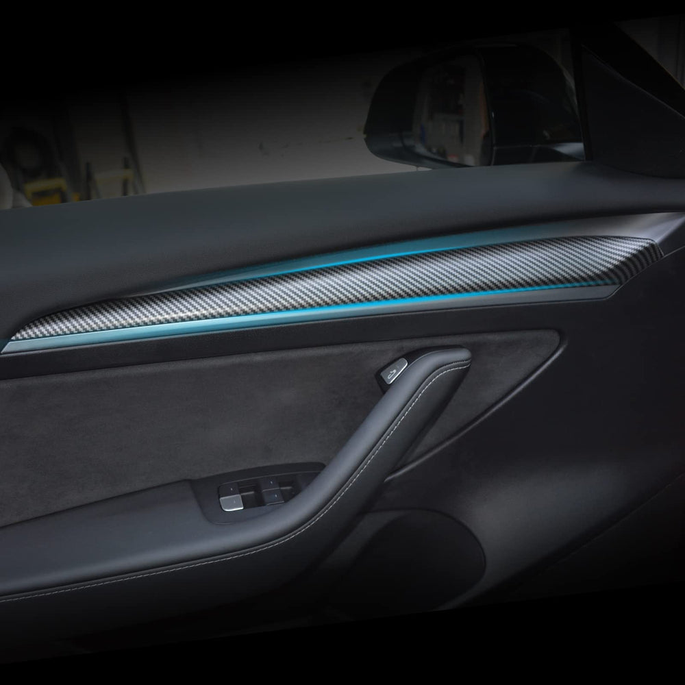 Step-by-step installation on a clean surface with KKTR-CAR tape.
