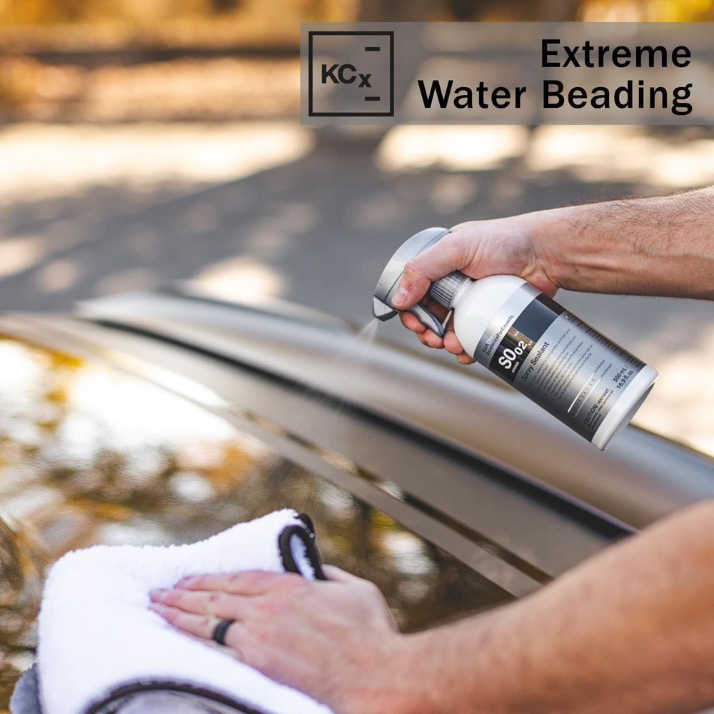 KOCHCHEMIE Quick & Shine on furniture surfaces offers fast maintenance shine.
