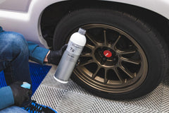 KOCHCHEMIE Tire Glaze dries to the touch after application.