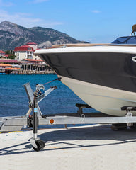 Lift range from 24.8 to 35 inches suits many trailer heights.