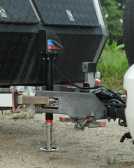 Kohree LED lights help illuminate the trailer side during night operations.