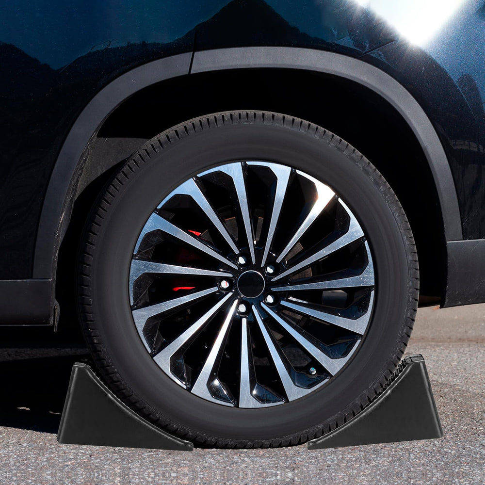 Komokeru durable rubber chocks withstand dirt, mud, sun, and ice during travel.