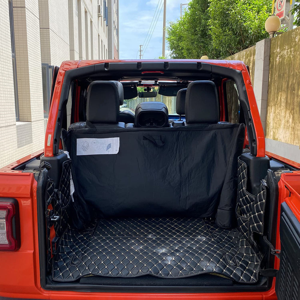 Kujunpao 600D fabric bag keeps trunk space organized.