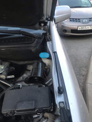 KUNSYOUKIM front hood lift supports in action for easier hood operation