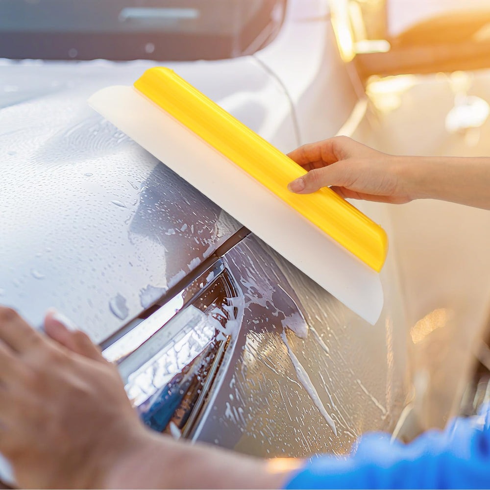 Lanties multipurpose squeegee suitable for glass, tiles, and bathroom surfaces