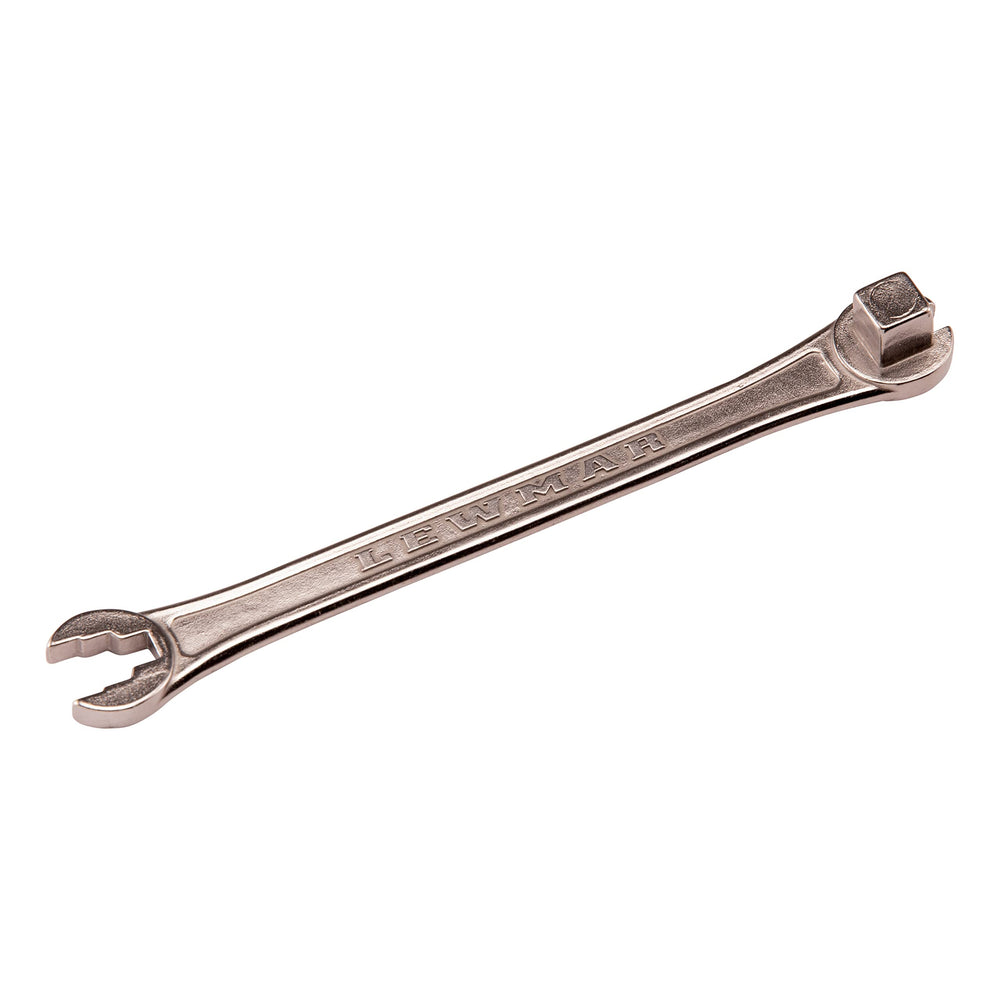 Lewmar clutch nut lever for windlass installation with precise tensioning.
