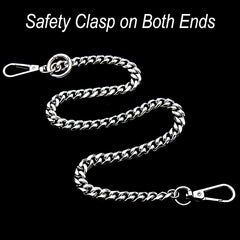 Liangery chain connected to keys demonstrating multitool possibilities.