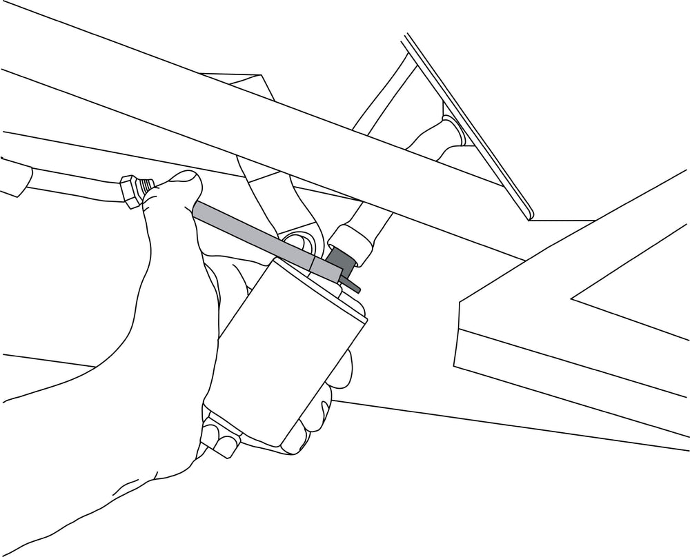 Lisle 34750 helps disconnect Ford and Chrysler lines in cramped bays