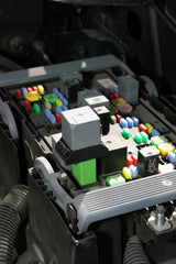 Lisle green four-pin relay jumper shows proper pin alignment during tests.