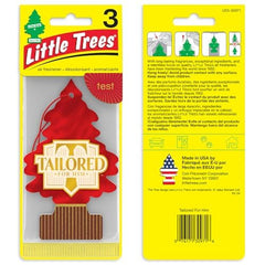LITTLE TREES fragrance blend of cardamom, clove, cypress, and amber for a rich aroma.