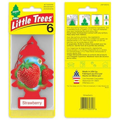 LITTLE TREES Strawberry close-up on wooden charm shows classic design and scent.