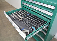 Lodesol MP4835 organizes nuts and bolts for faster setup.