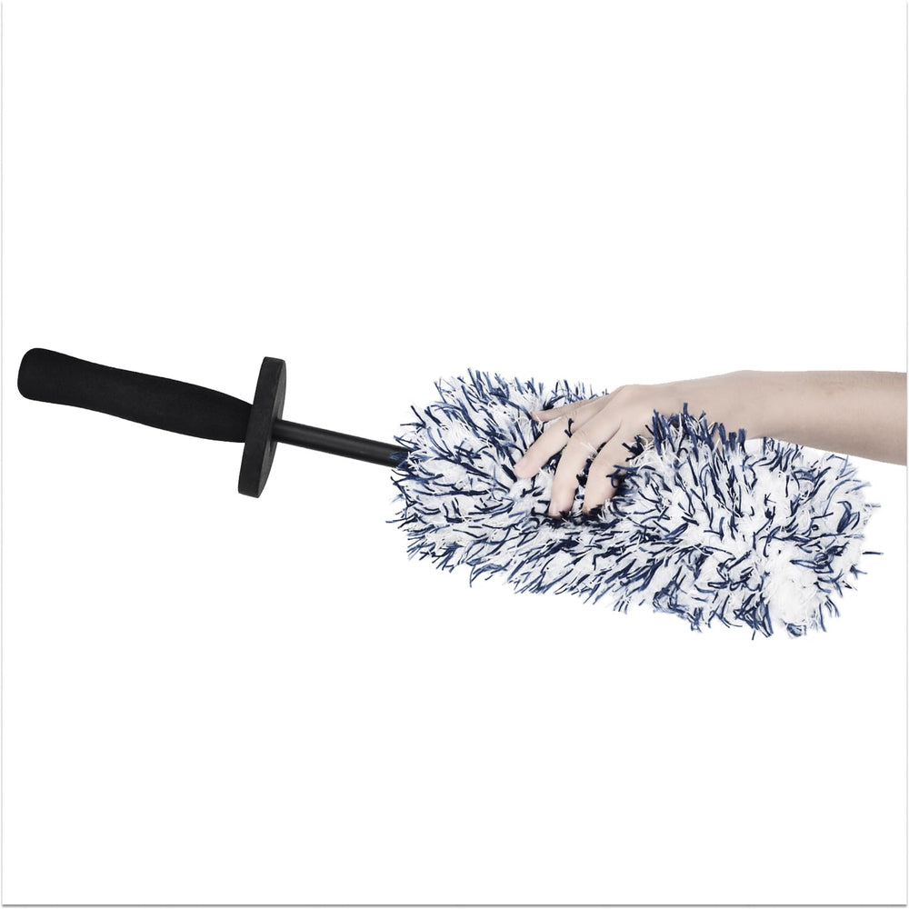 LUKCOZMO detail brush with flexible head cleans tight spaces