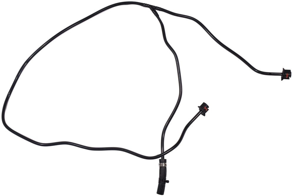 LYNSHINE CV6Z-8K012-K Ford Focus coolant hose for 2.0L engines, durable OE-style fit.