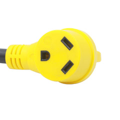 Malxs STW10/3 cord withstands outdoor use and temperature changes.