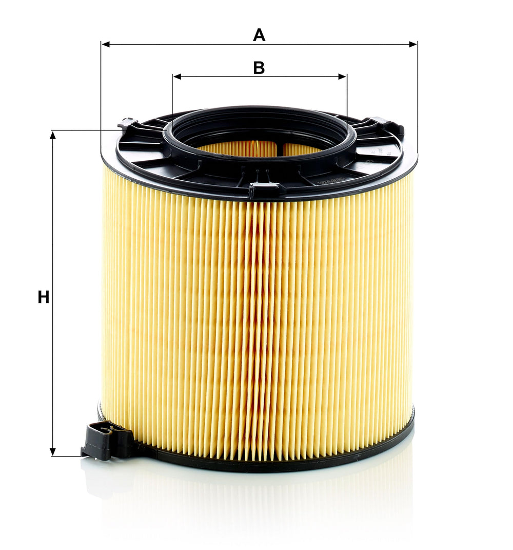 MANN-FILTER C 17 013 flame-retardant media supports safe, reliable airflow.