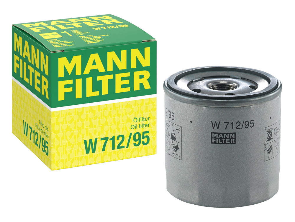 MANN-FILTER W 712/95 front view shows rugged filter for VW/Audi engines delivering clean oil.