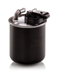 MANN-FILTER WK 820/15 side profile; designed for reliable filtration under demanding conditions.