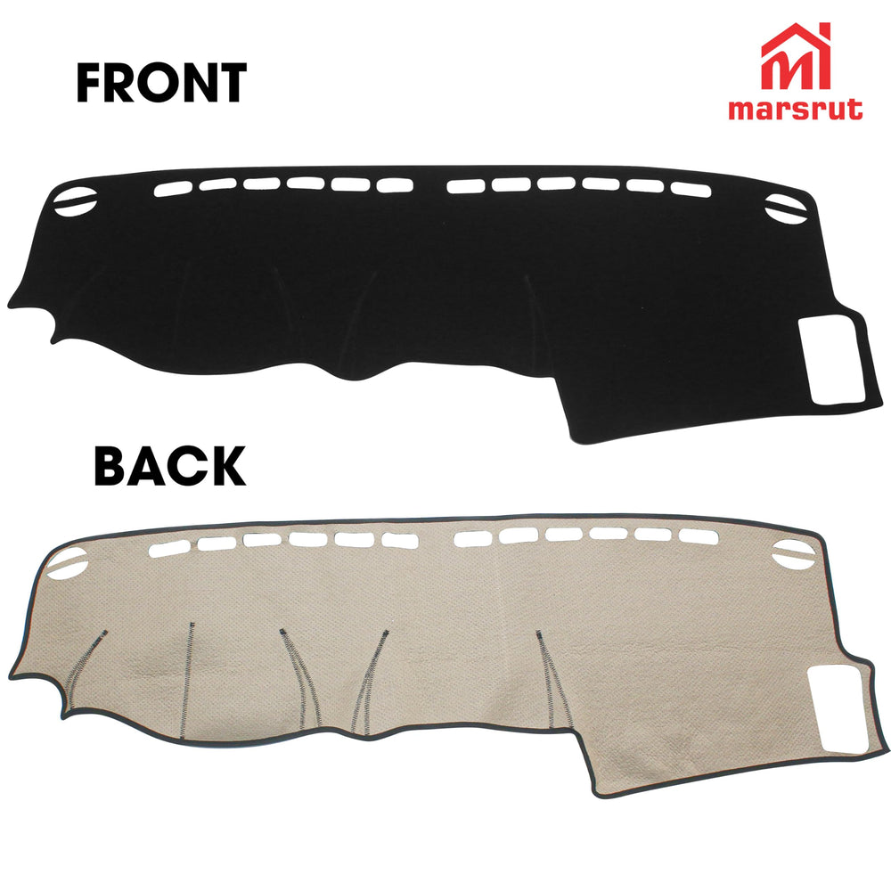 Marsrut dash cover provides heat protection and glare reduction for CR-V interior.