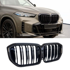MAXDOM real carbon fiber front upper grill boosts BMW X5 G05 LCI sportier look.