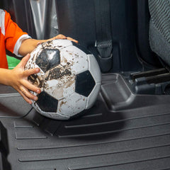 MAX LINER textured surface on HR-V floor mats provides skid resistance.