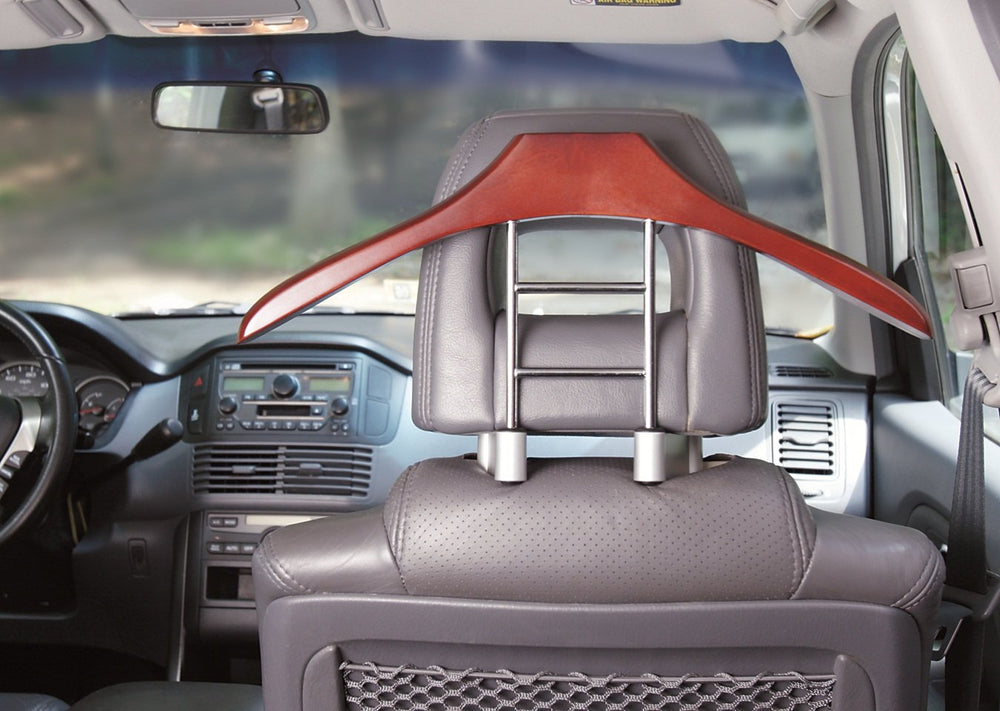 Maxsa 20022 car Butler stores jackets neatly without creases.