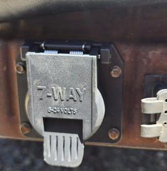 MECMO Back-side wiring plug reinforced for durability