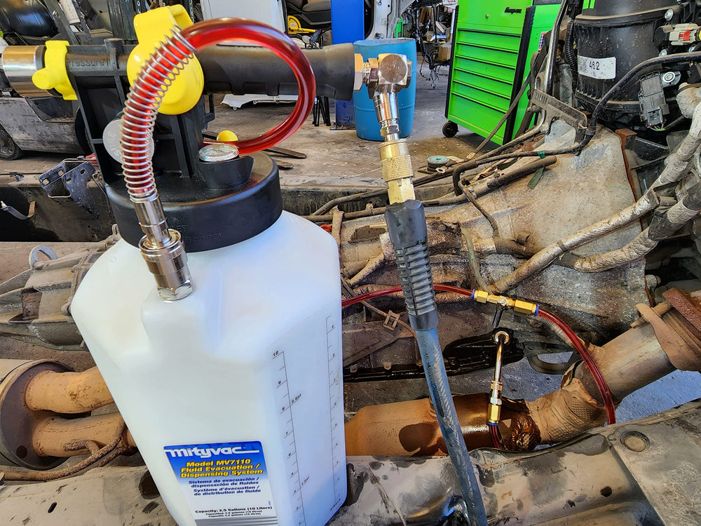 2.5-gallon capacity supports frequent professional fluid exchanges.