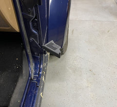 Step-by-step view of MOEBULB installation: remove door and prepare hinge