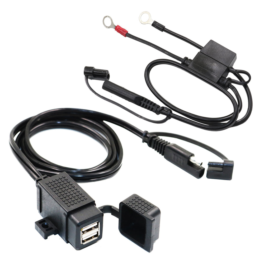 MOTOPOWER MP0609EA dual USB charger powering devices on the road