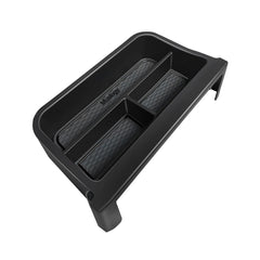 Muslogy behind-screen tray offers quick access during daily drives.