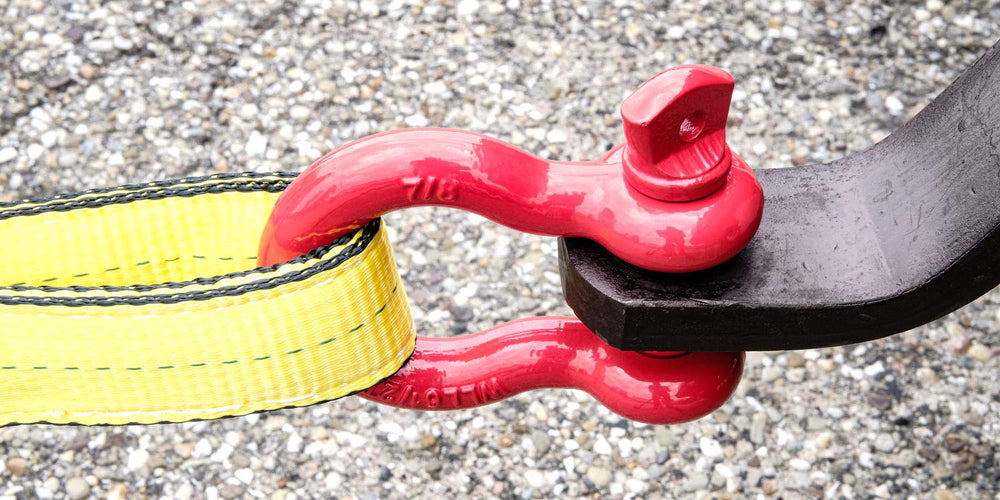 Mytee Products 1-inch shackle fits standard recovery gear without bulk.