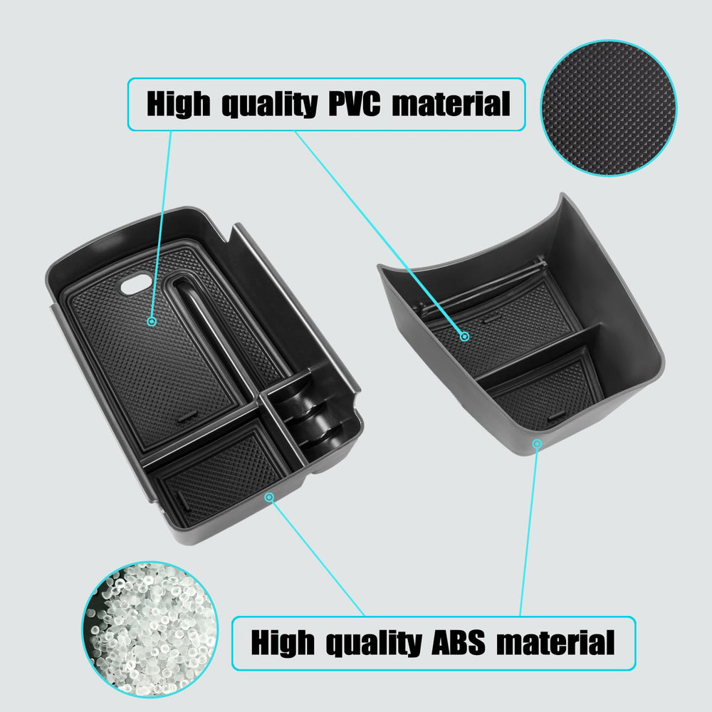 Neepiar Trax organizer includes anti-slip pads to reduce movement.