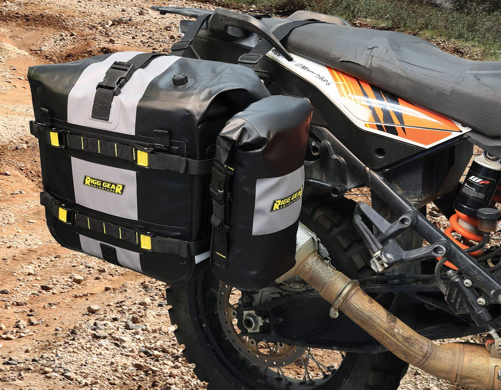Nelson-Rigg Hurricane RiggPak capacity up to 5 liters for extra gear.