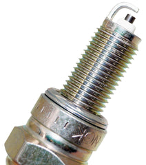 Centre electrode detail of NGK CPR7EA-9 spark plug