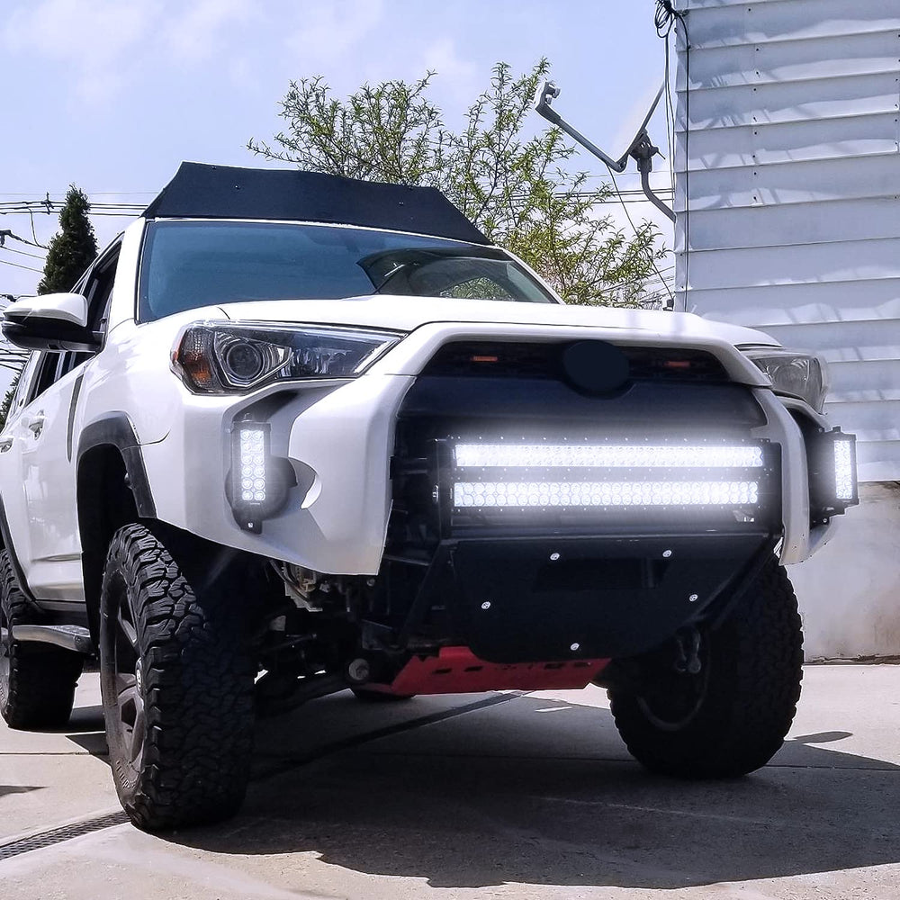 Nilight 32-inch light bar packaging includes mounting brackets and hardware
