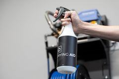 No dyes or fragrances in Obsessed Garage Drying Aid for a clean finish