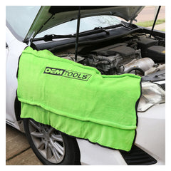 Suitable for protecting fenders on cars, trucks, and SUVs.