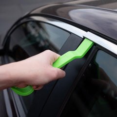 OEMTOOLS 25314 specialized contour design enables secure, efficient removals