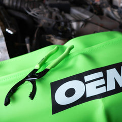 OEMTOOLS 25320 non-slip teeth ensure secure grip on oily surfaces.