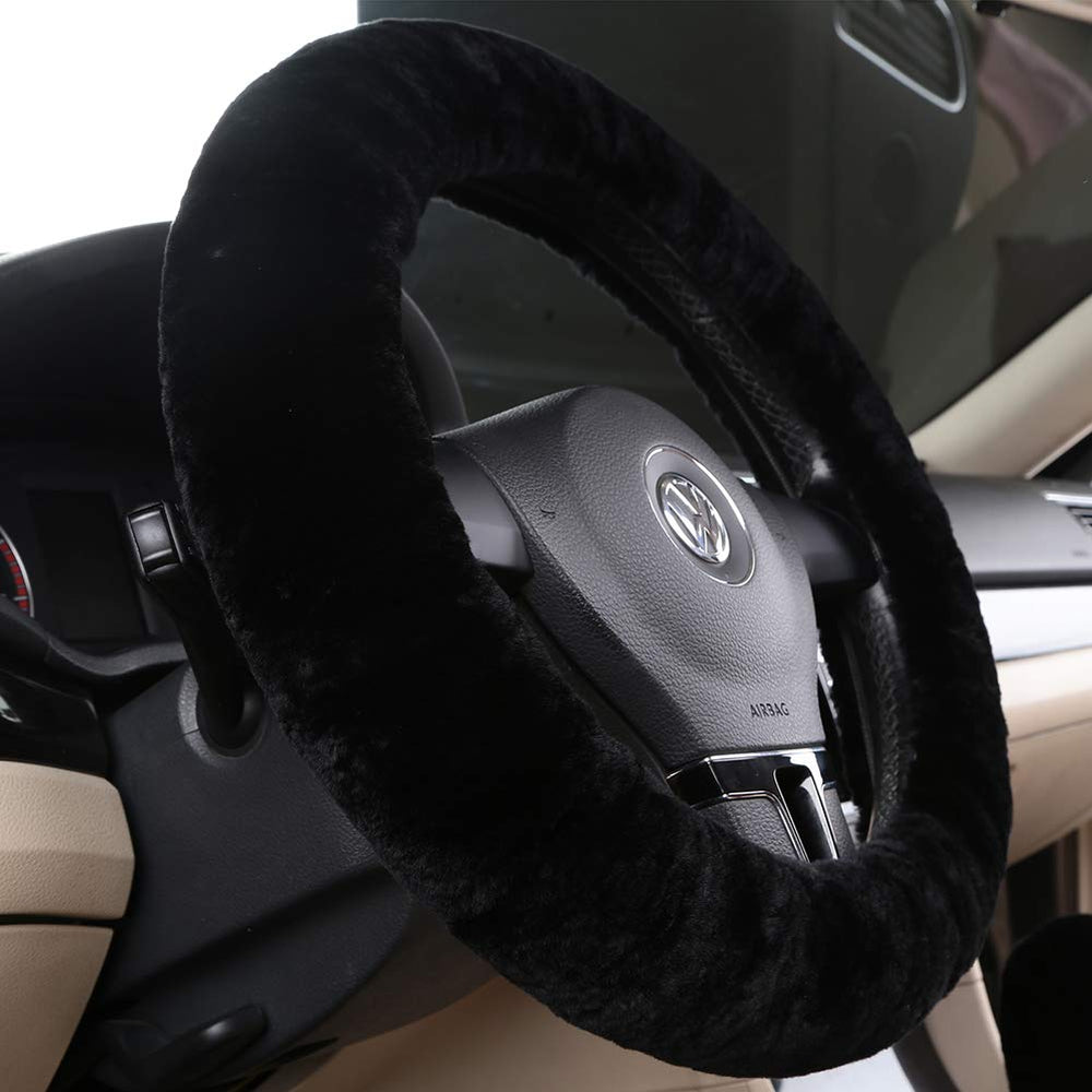 OGLAND soft plush fur texture adds comforting warmth to your ride