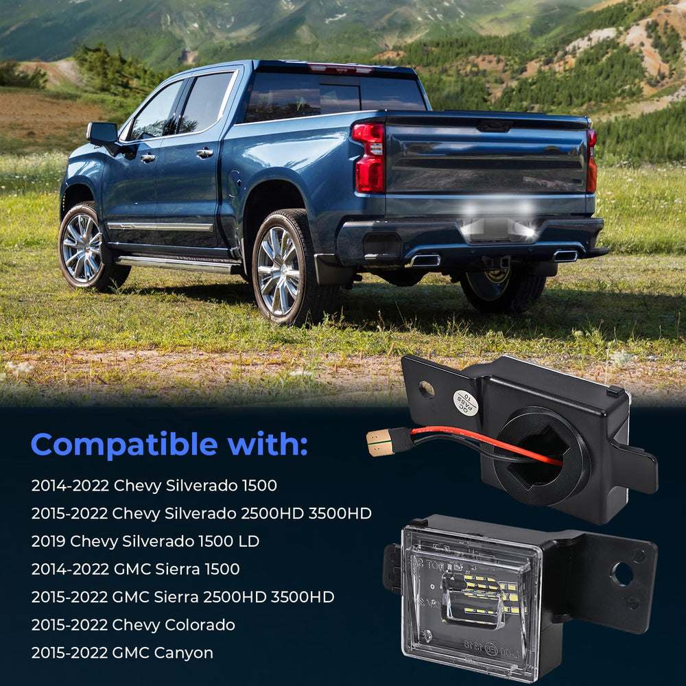 Omrisy plug-and-play license plate lights demonstrate easy 1:1 OEM-size fit