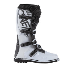 O'NEAL Element Boot front-sole focus emphasizing grip and protection.