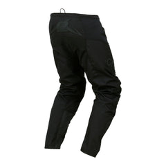 O'NEAL Element Classic Pant Black knee area showing stretch panels for freedom of movement.